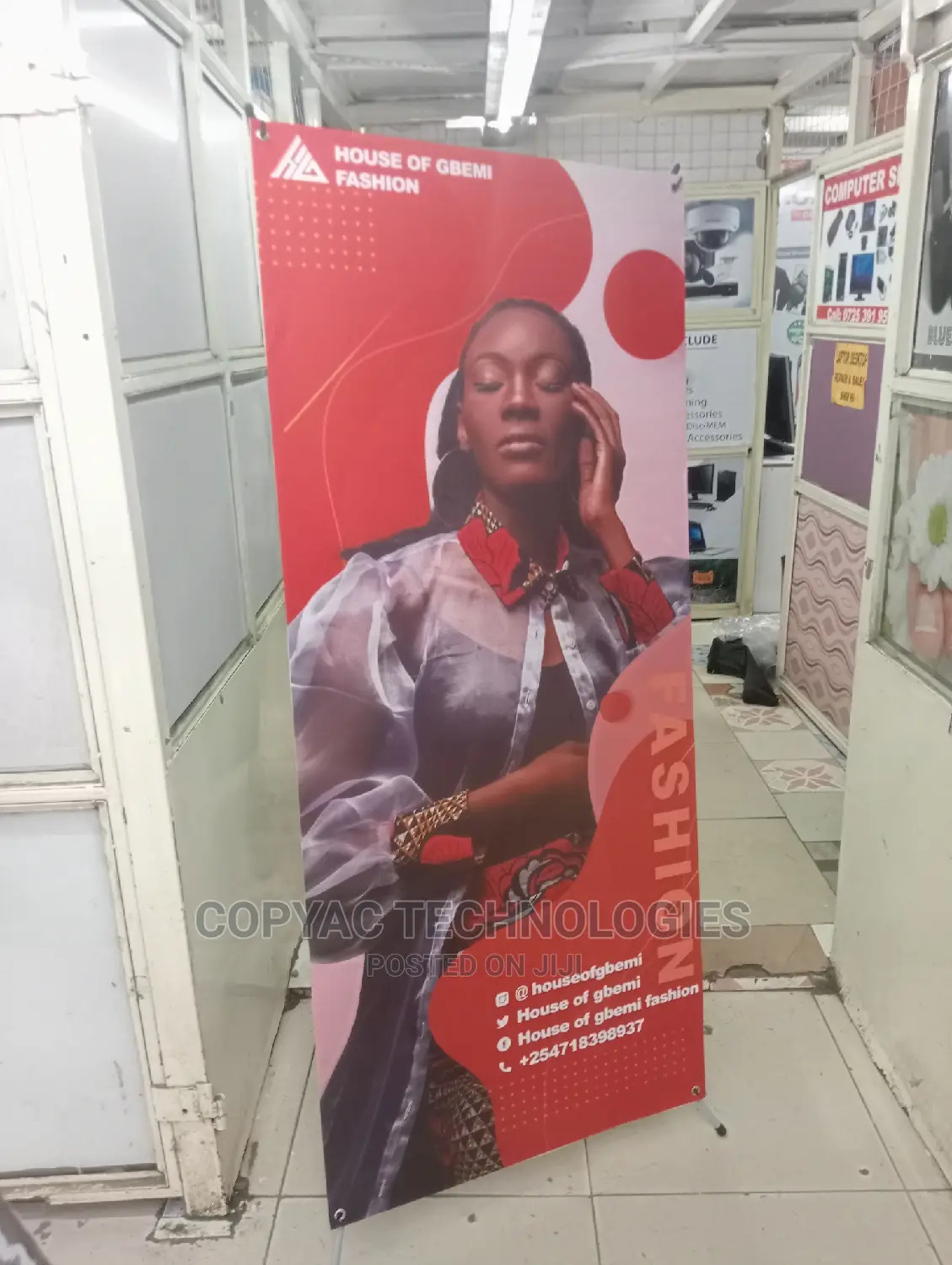 X-Stands Roll Up Banners Printing