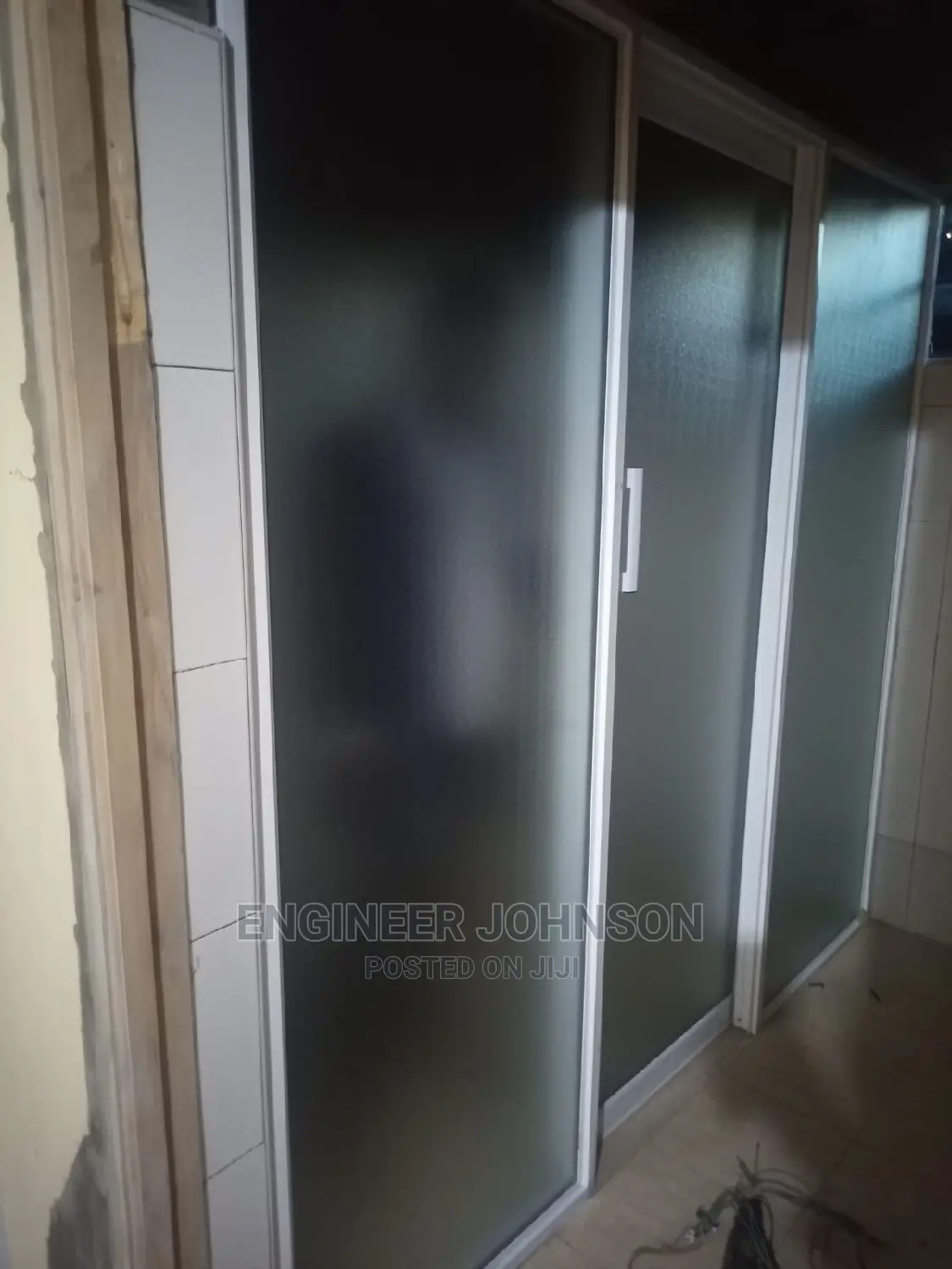 Aluminium and Glass Partition