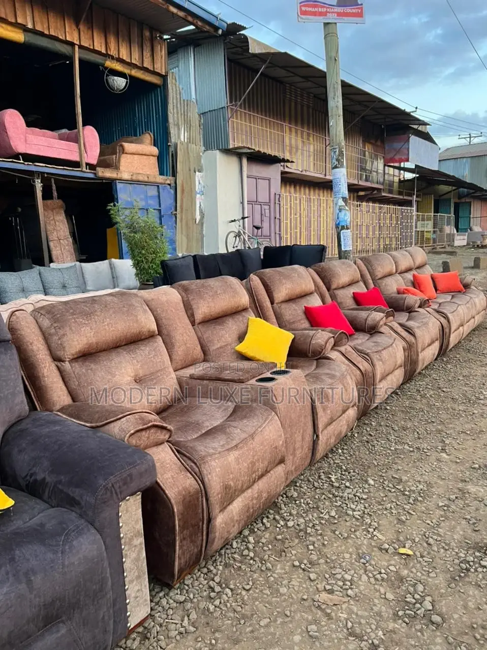 7 Seater Reclinerlike Sofa
