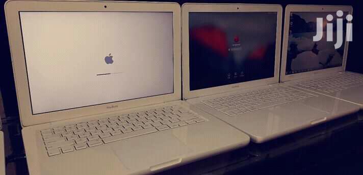 Laptop Apple MacBook 4GB Intel Core 2 Duo HDD 320GB