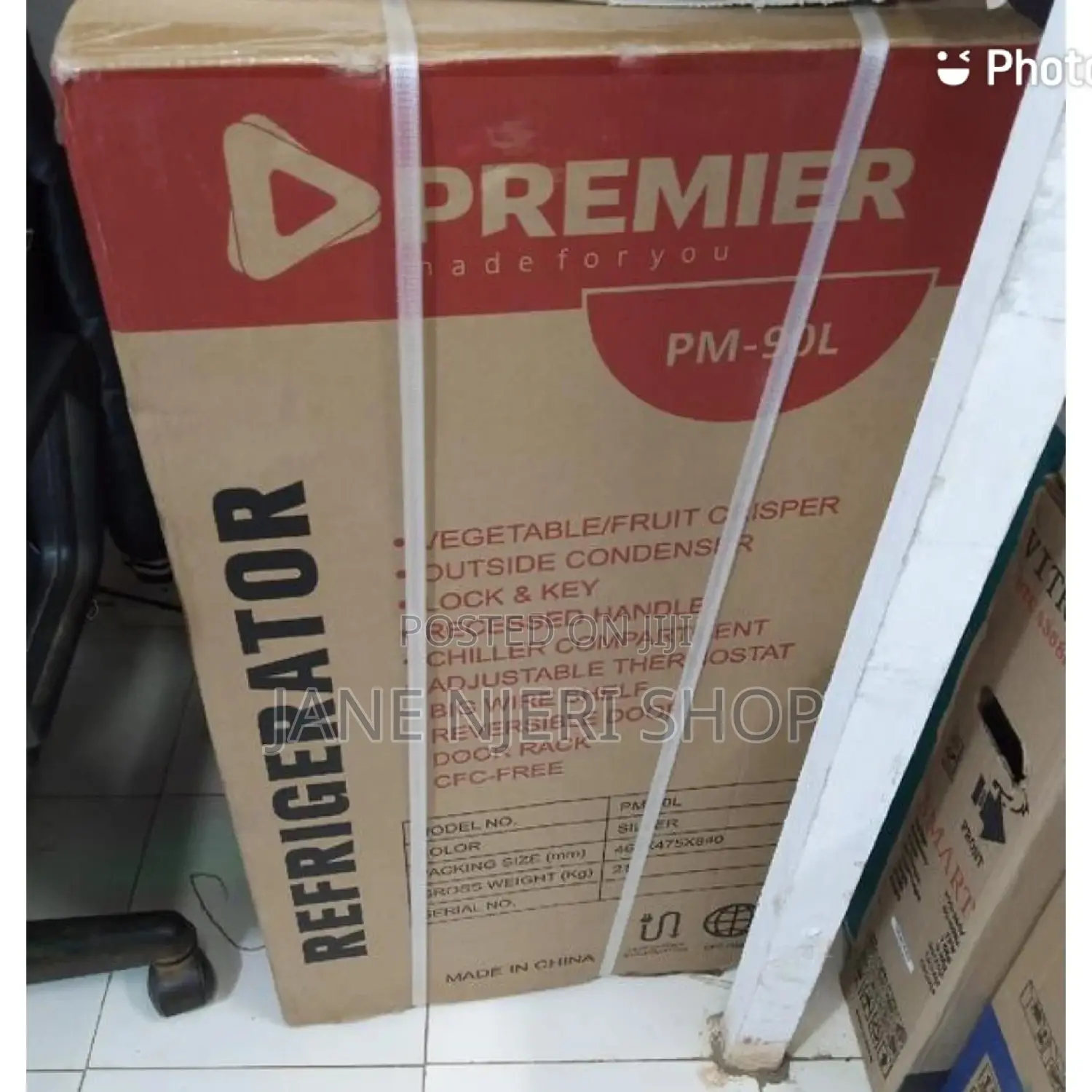 Premier Fridge 90 L