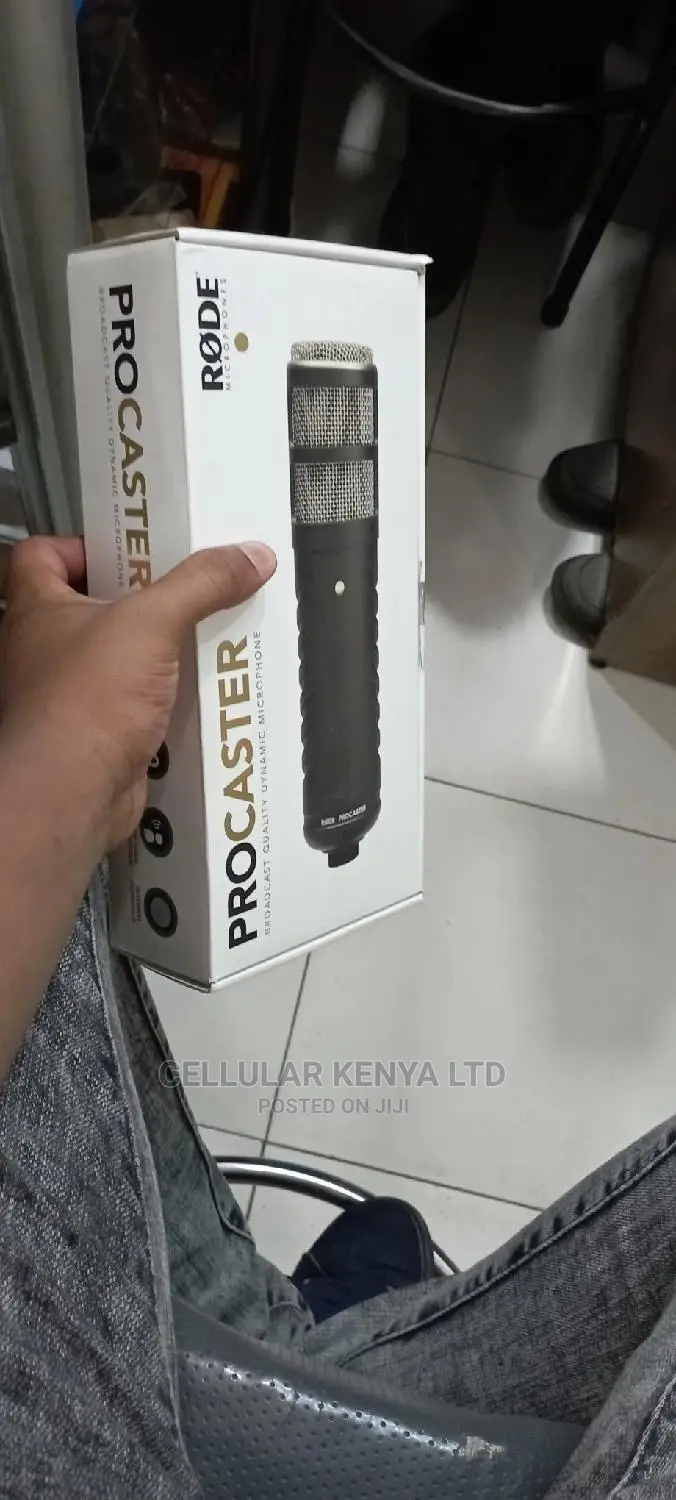Rode Procaster Broadcast-Quality Dynamic Microphone
