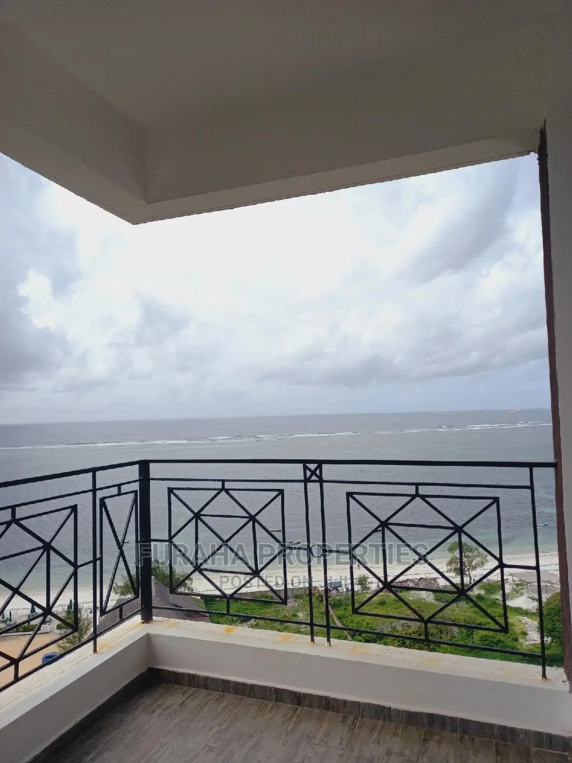 4bdrm Duplex in Nyali for Sale