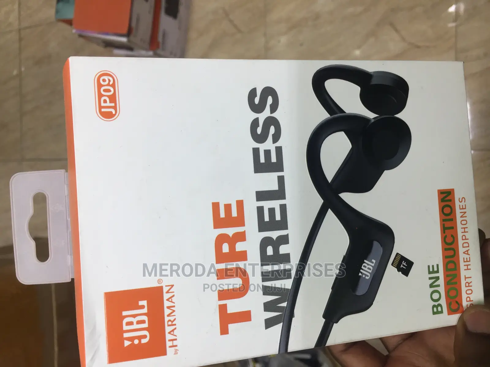 Wireless JBL Bluetooth Headsets