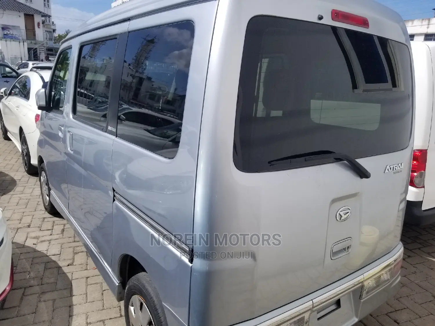 Daihatsu Atrai 2014 Silver