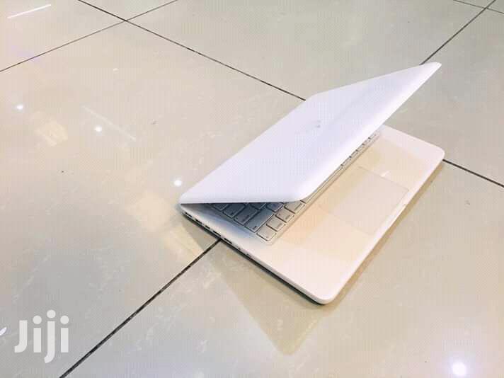 Laptop Apple MacBook 4GB Intel Core 2 Duo HDD 320GB