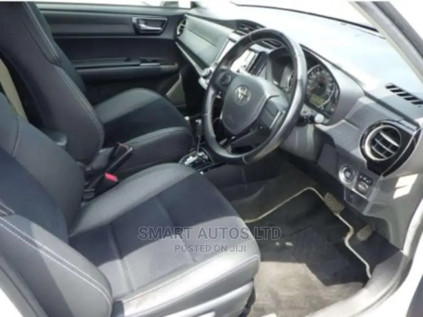 Toyota Corolla Fielder 2015 White