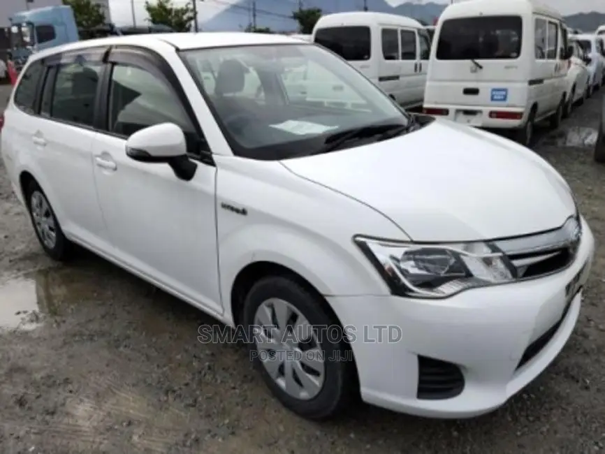 Toyota Corolla Fielder 2015 White