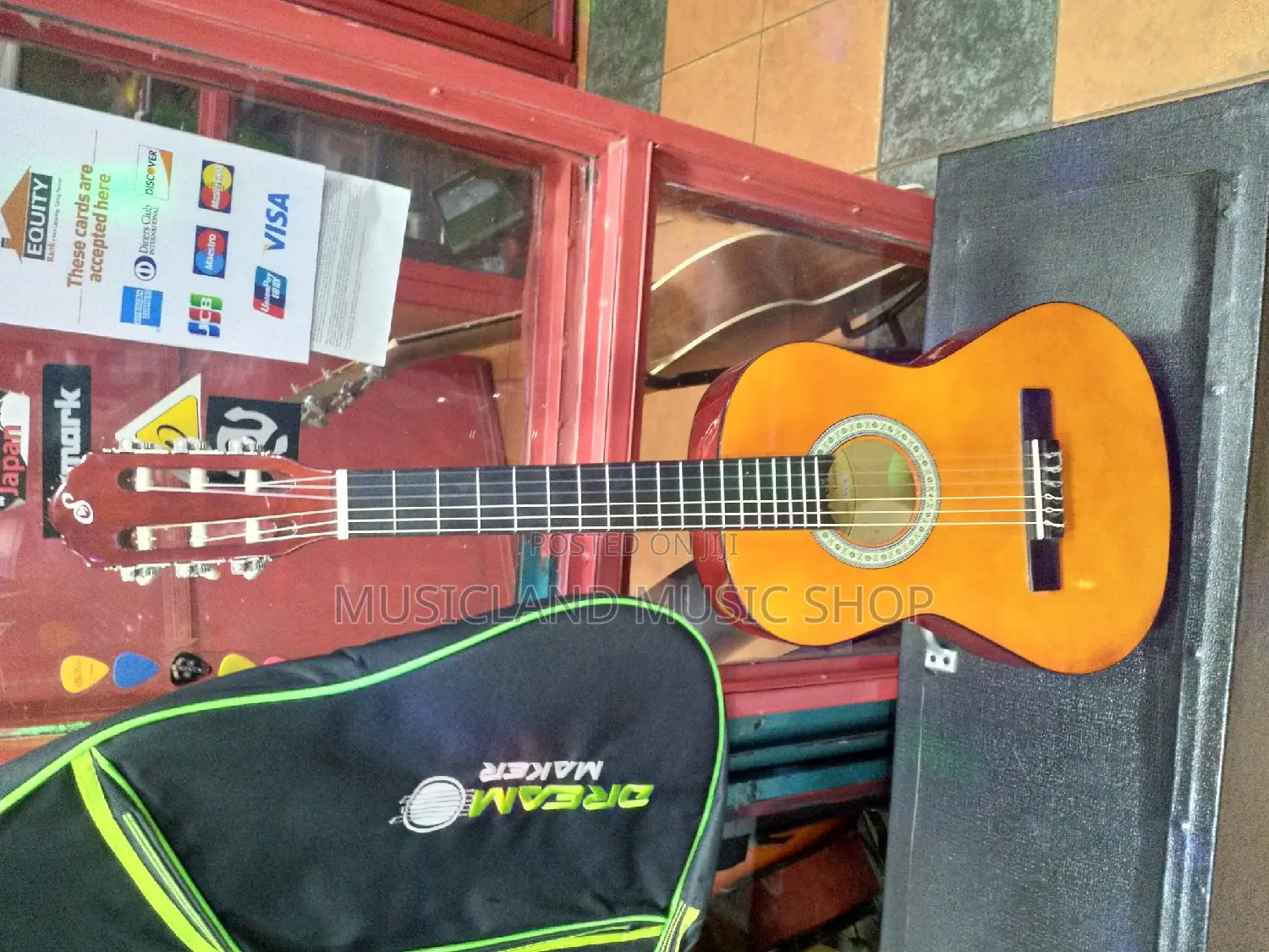 1/2 Classical Guitars 5k