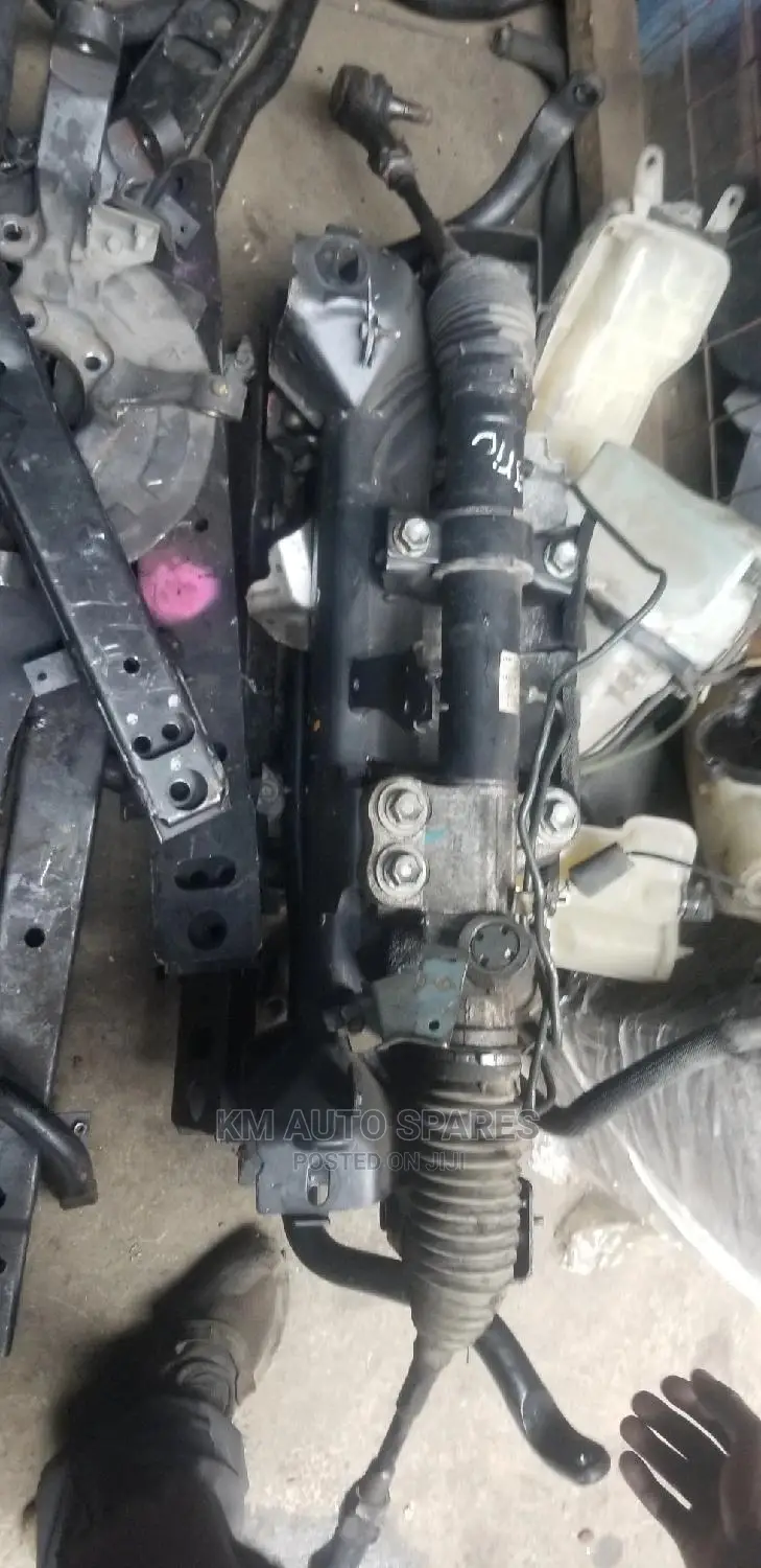 Nissan Caravan Nv350 Steering Rack.