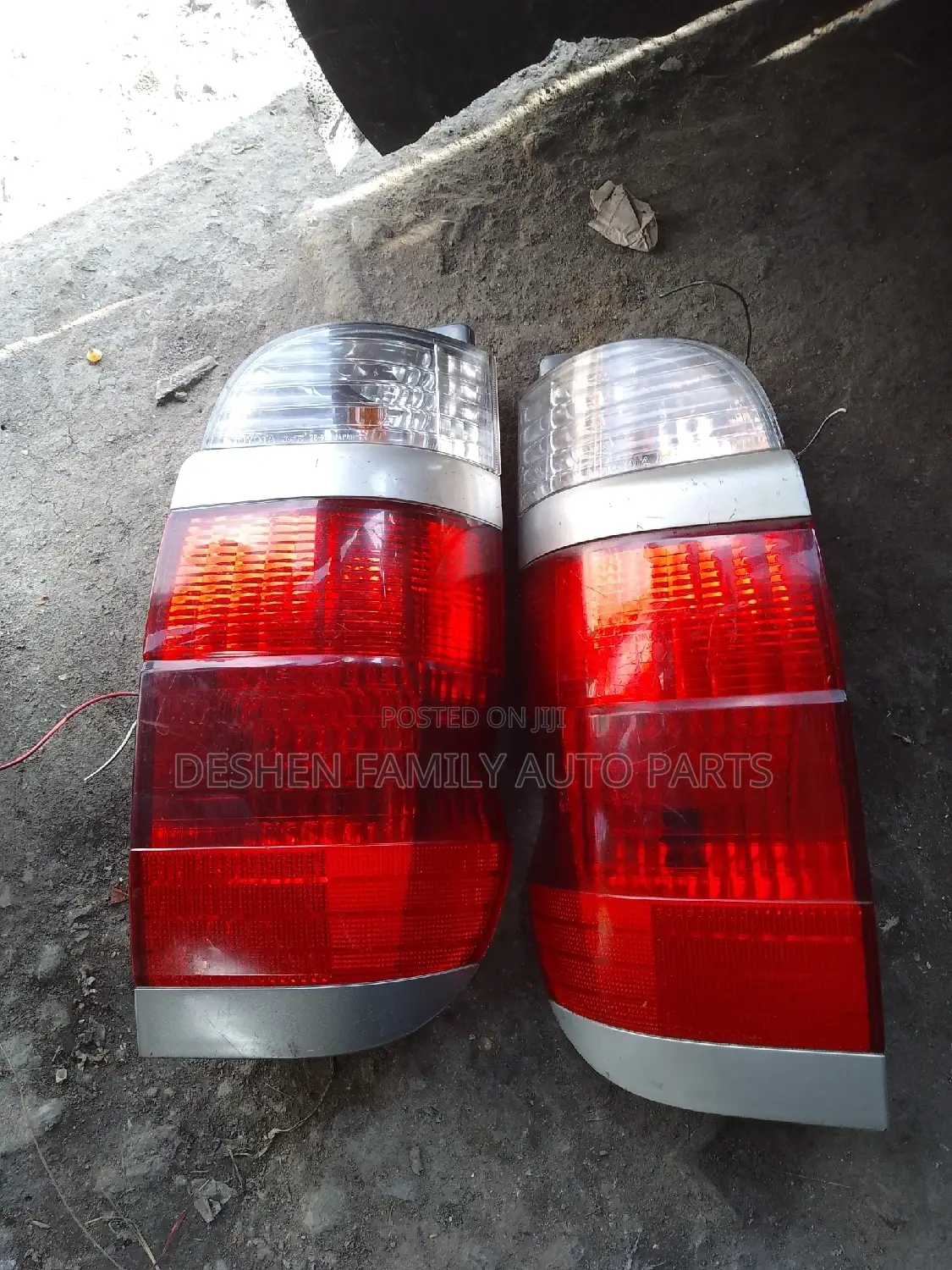 Toyota Ragius Backlights