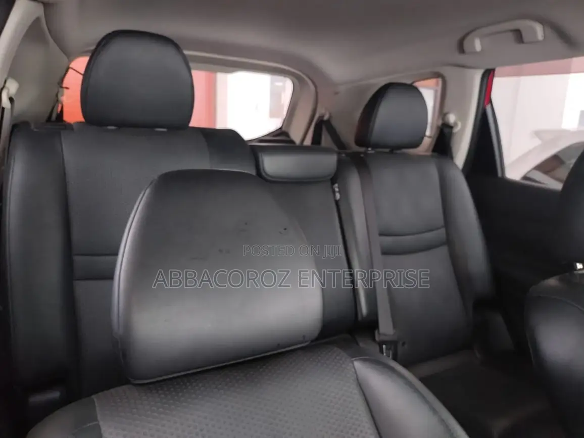 Nissan X-Trail 2015 Red