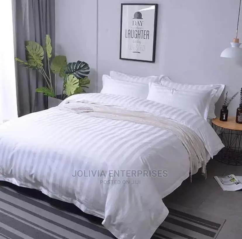 White Striped Duvet Cover ( Hotel Quality)