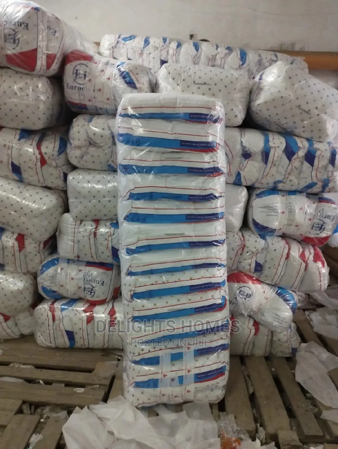 *Euroclass Comfy Pillows*