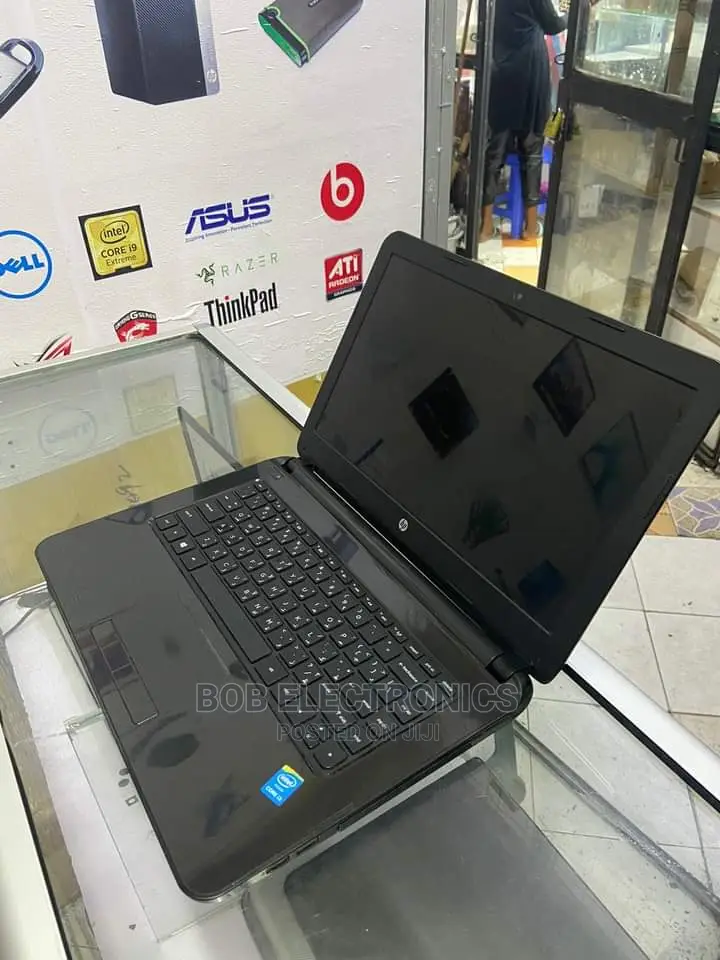 Laptop HP 15-Dy1031wm 4GB Intel Pentium 320GB
