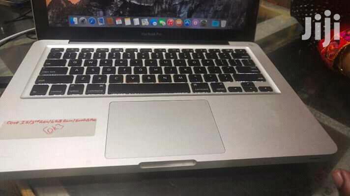 Laptop Apple MacBook Pro 4GB Intel Core i5 HDD 500GB
