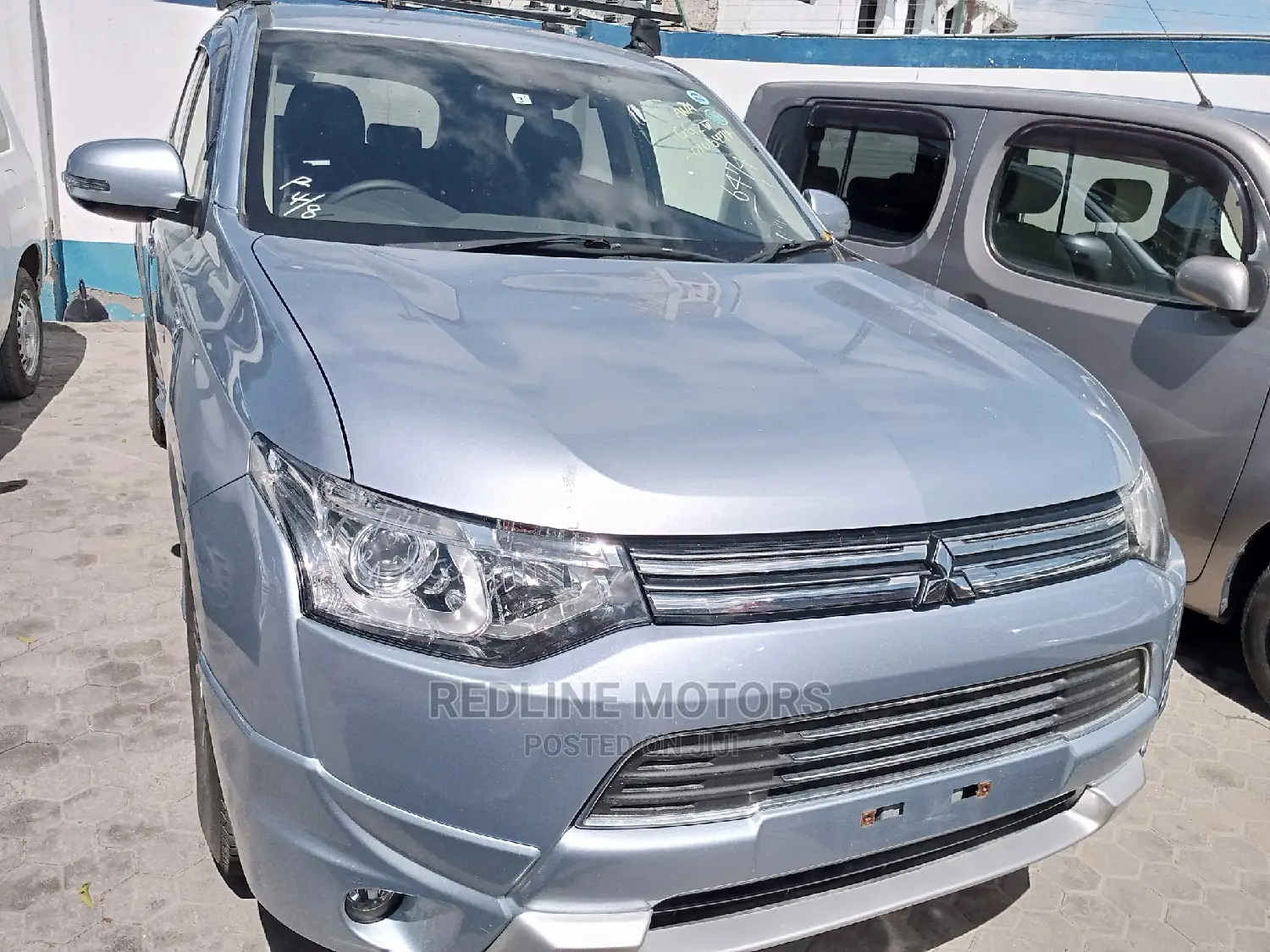 Mitsubishi Outlander 2016 Silver