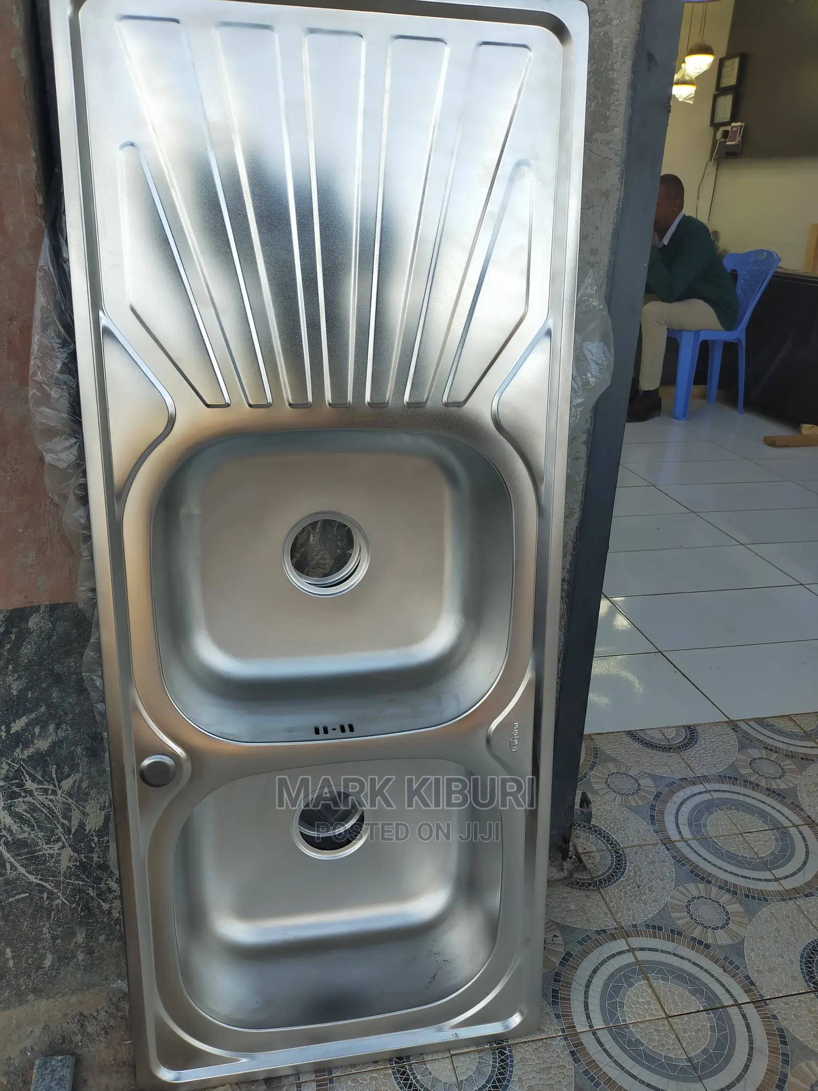 Sinks- Heavy Metallic Gauge.