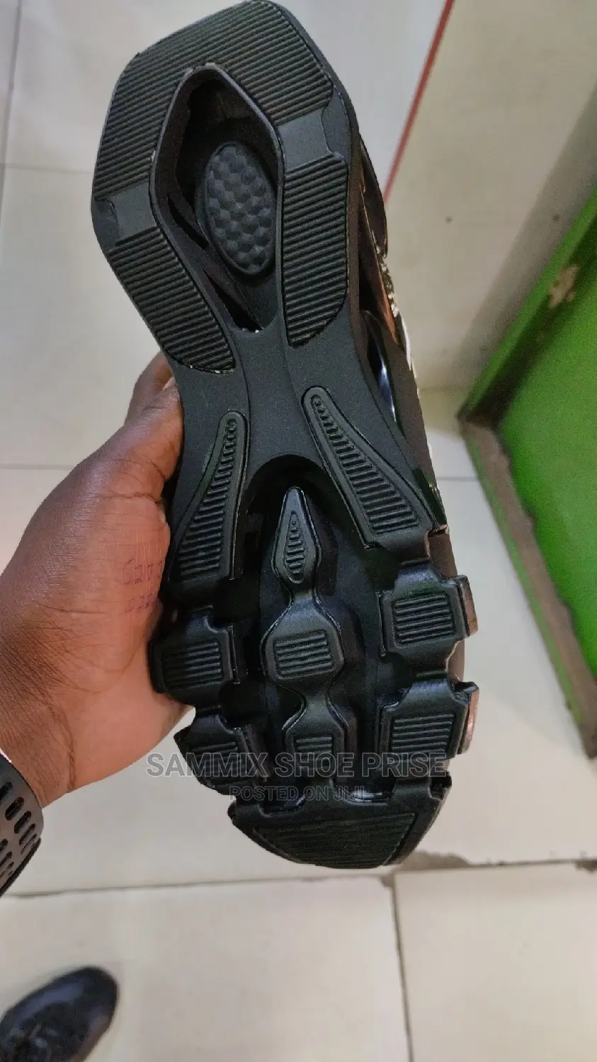 Adidas Blade