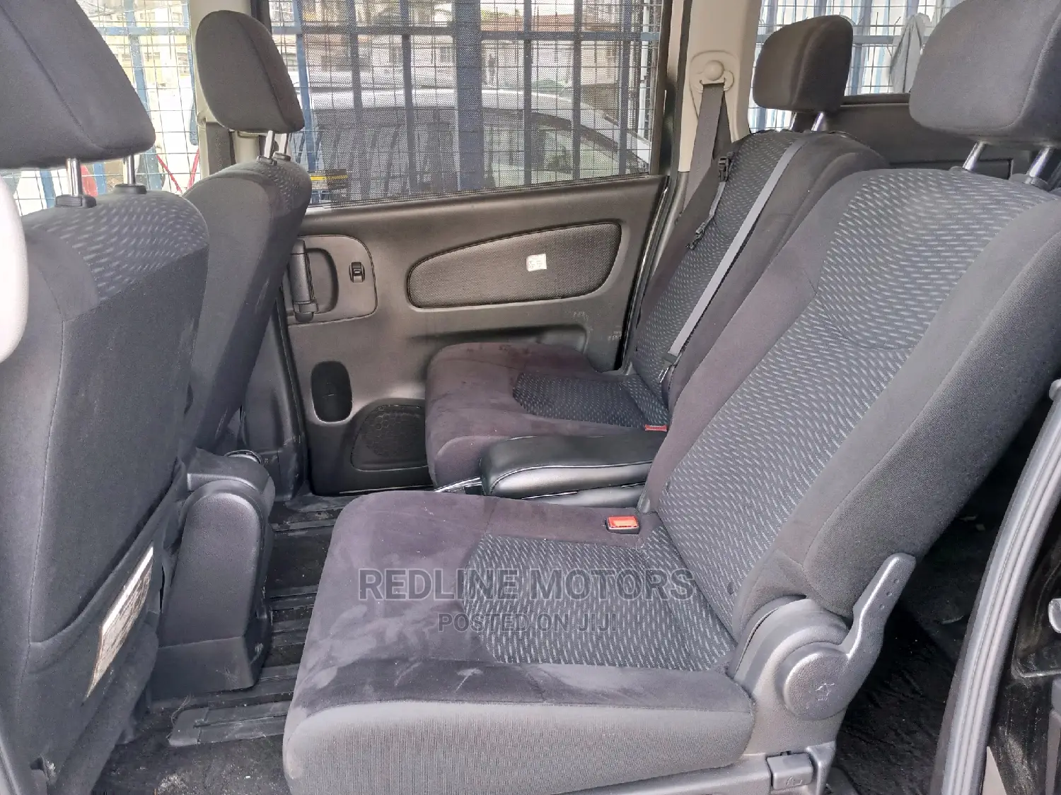 Nissan Serena 2016 Black