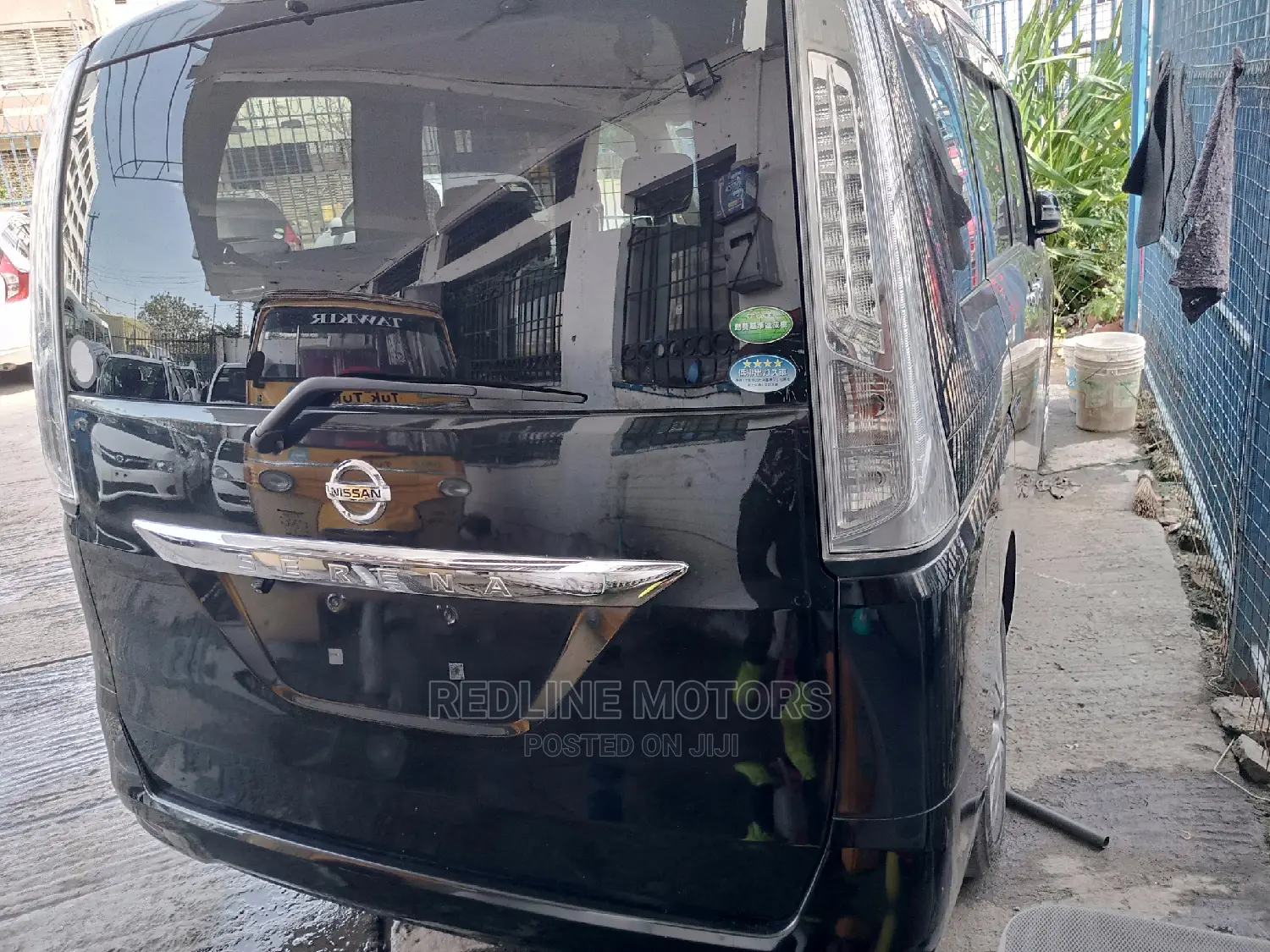 Nissan Serena 2016 Black