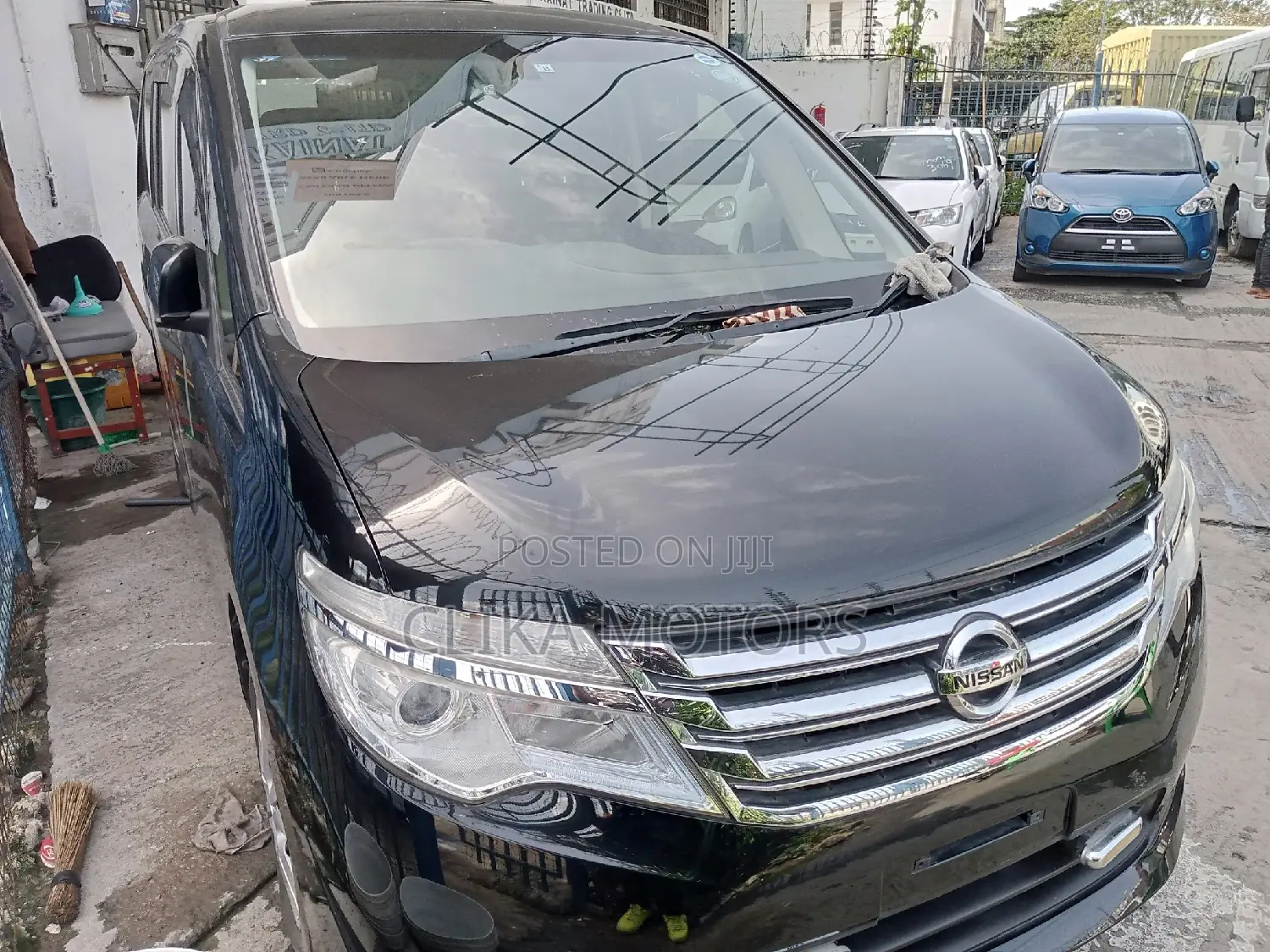 Nissan Serena 2016 Black