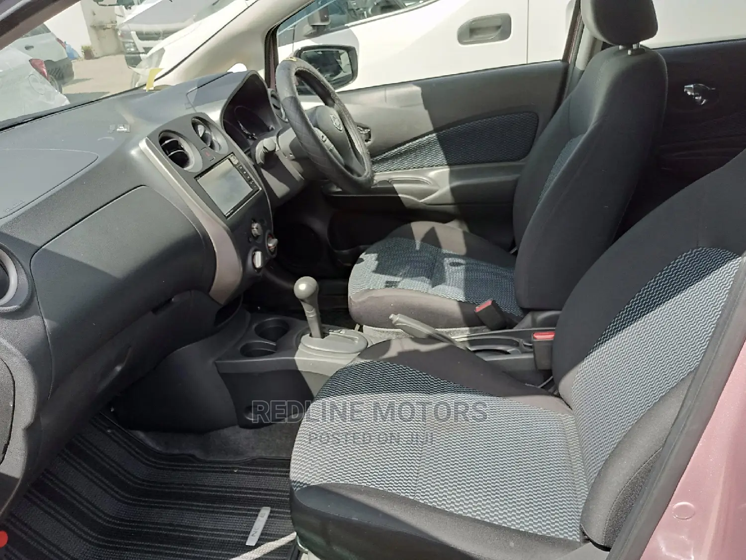 Nissan Note 2016 Purple