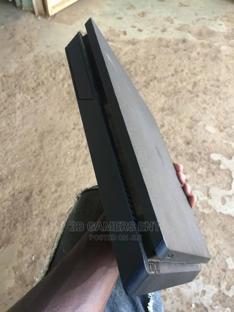 Ps4 Slim, Updated Version