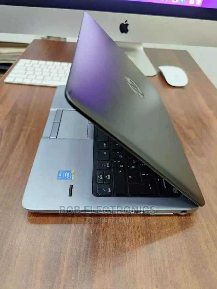 Laptop HP 14-Dq1088wm 4GB Intel Pentium 320GB