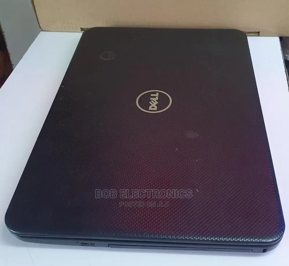 Laptop Dell Inspiron 11 3000 4GB Intel Pentium 250GB