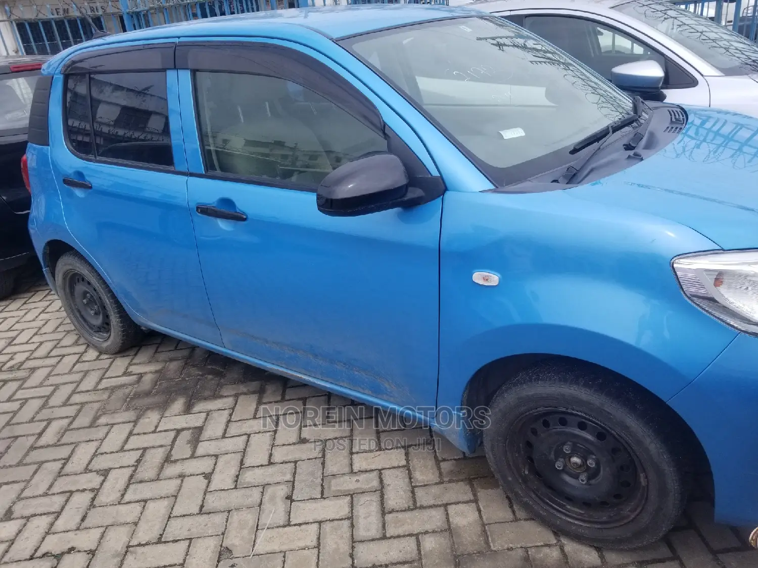 Daihatsu Boon 2014 Blue