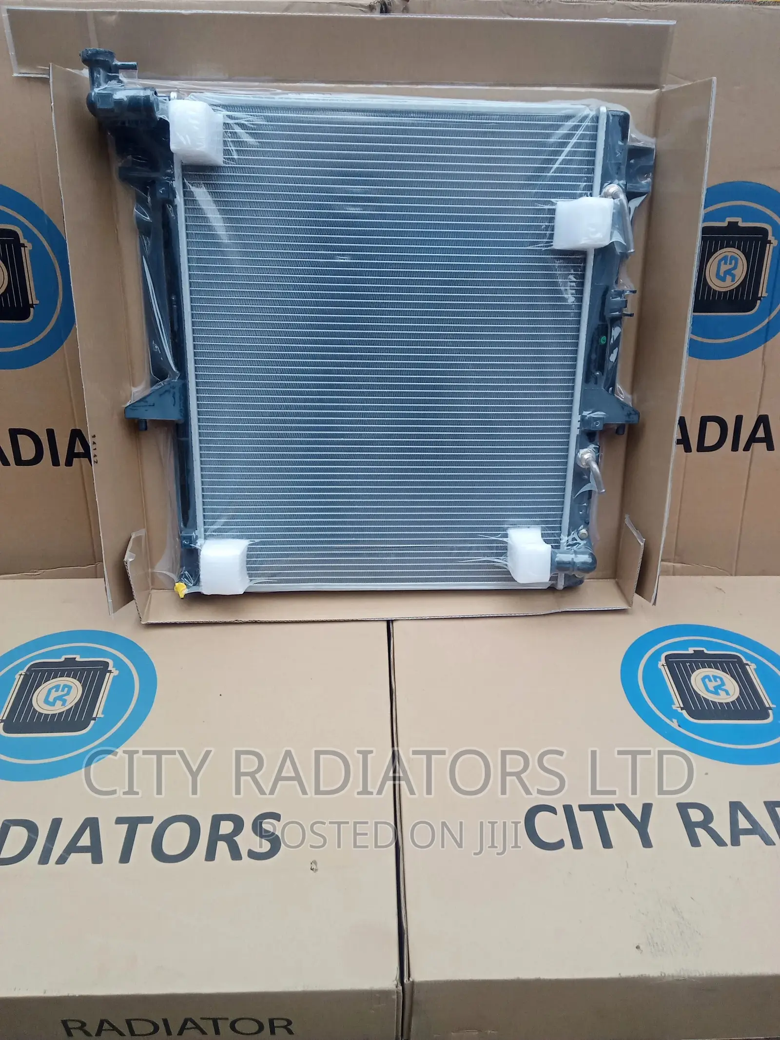 Radiator for Mitsubishi L200 / Sportero.