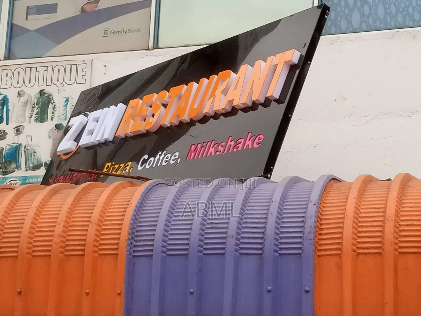 Get Noticed With Custom 2D, 3D LED Signage!