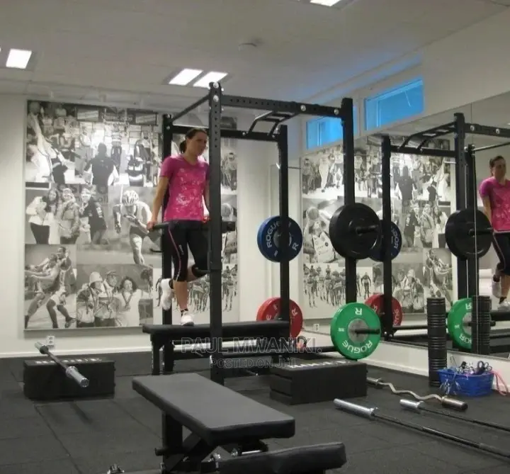 Heavy Duty Gym Rubber Flooring.