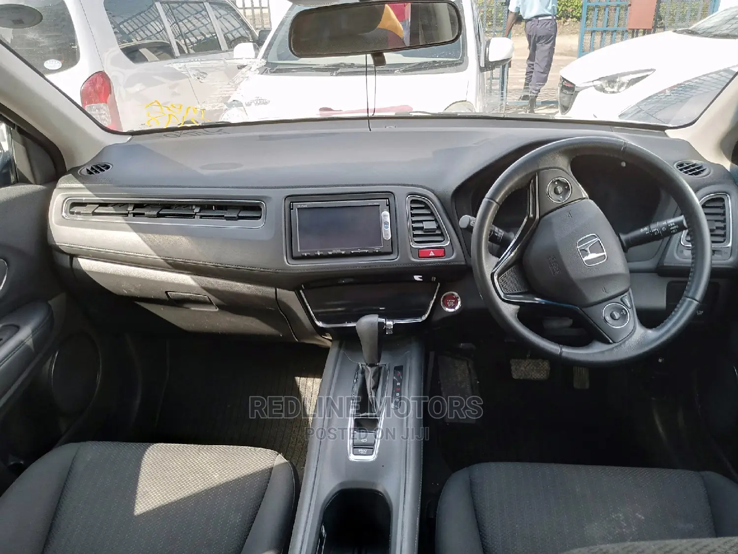 Honda Vezel 2016 Silver
