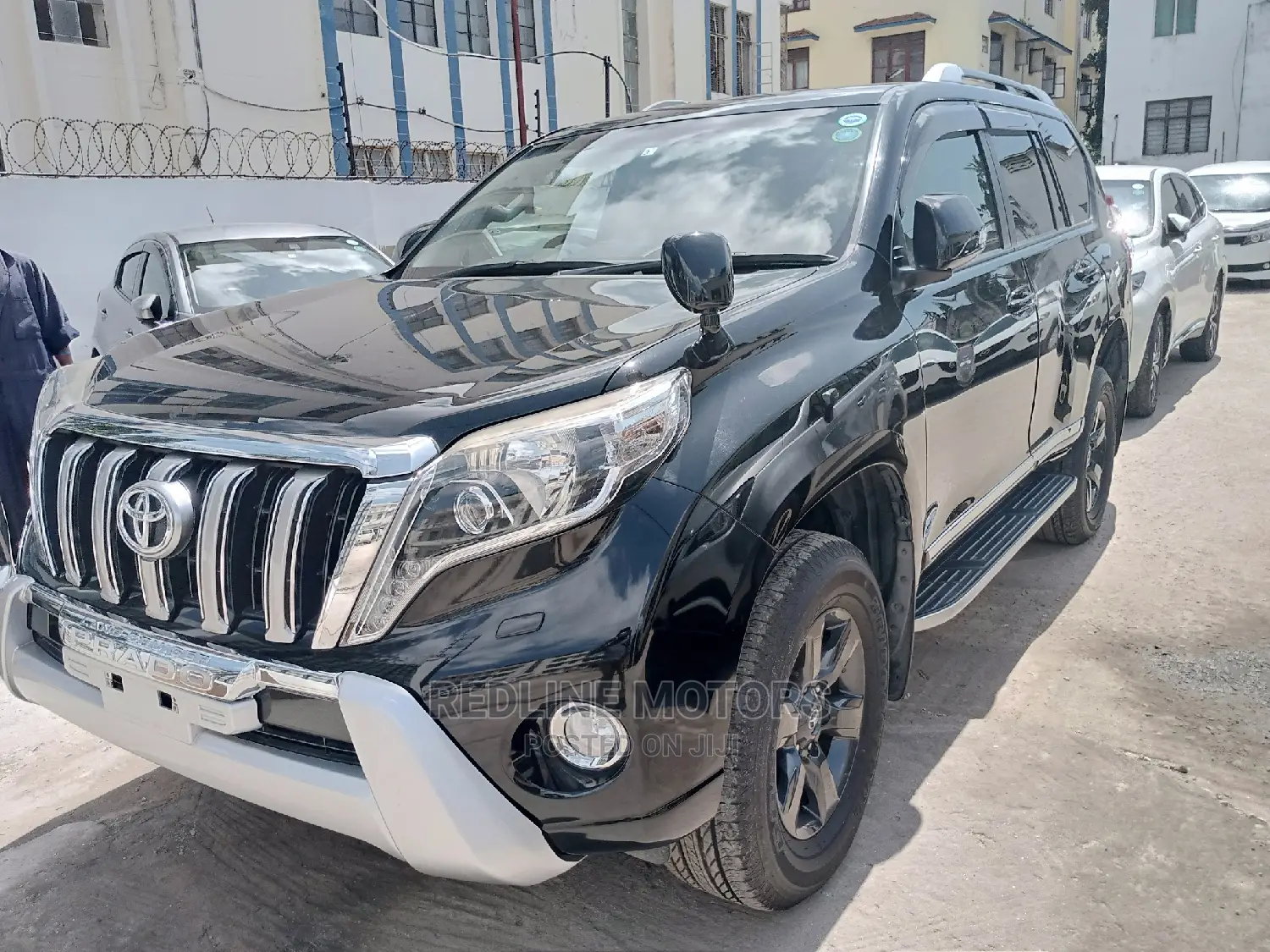 Toyota Land Cruiser Prado 2016 Black