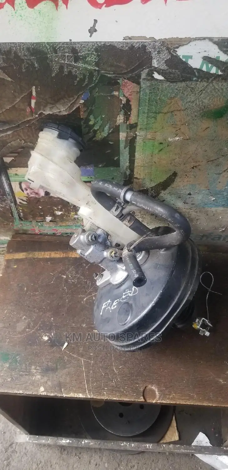Honda Freed Brake Booster/Master Cylinder.