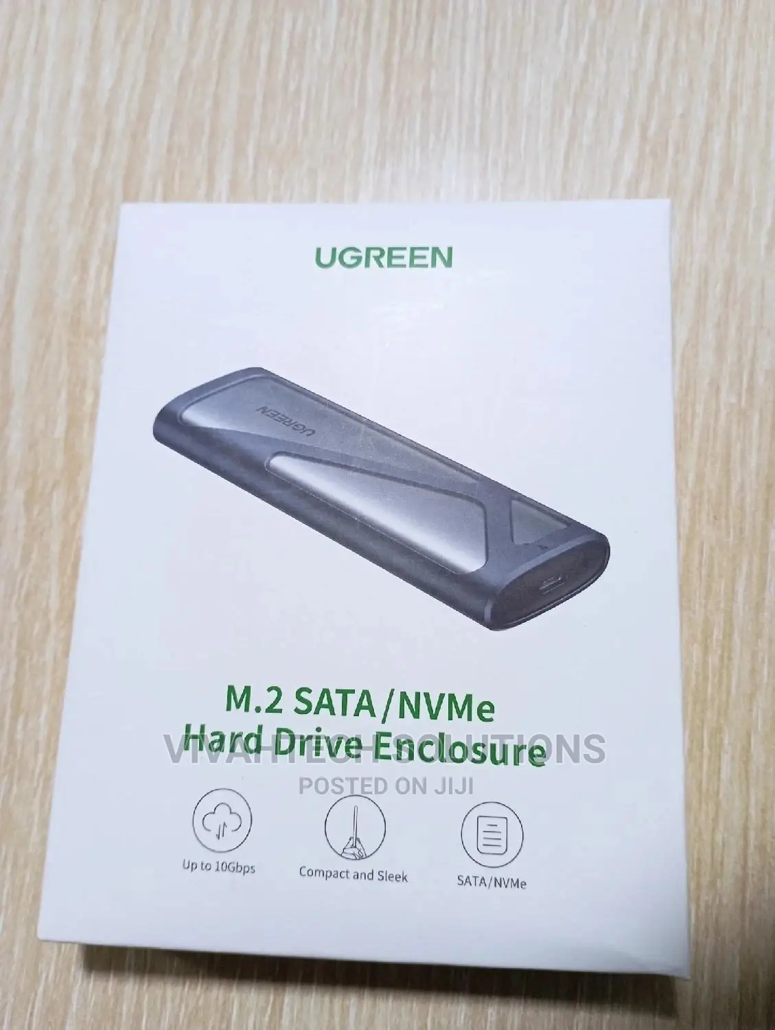 UGREEN M.2 SATA/Nvme Hard Drive Enclosure - CM400