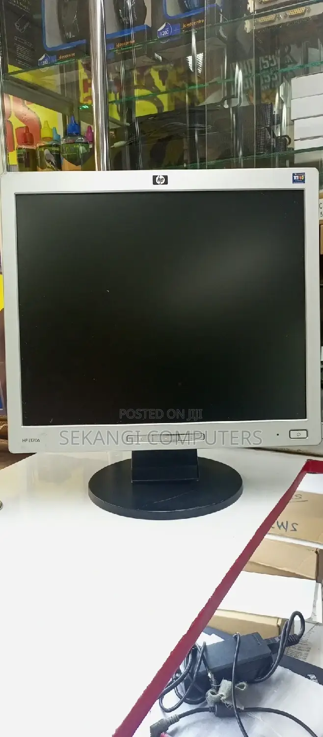 17" Hp Monitor/Tft