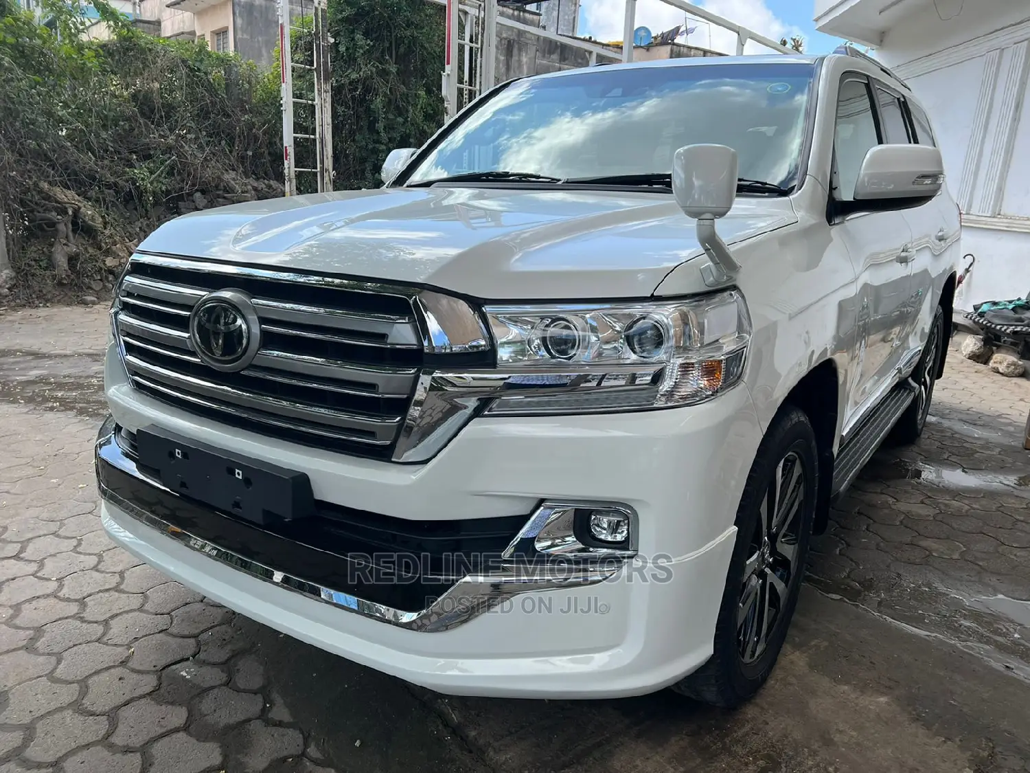 Toyota Land Cruiser Prado 2017 White