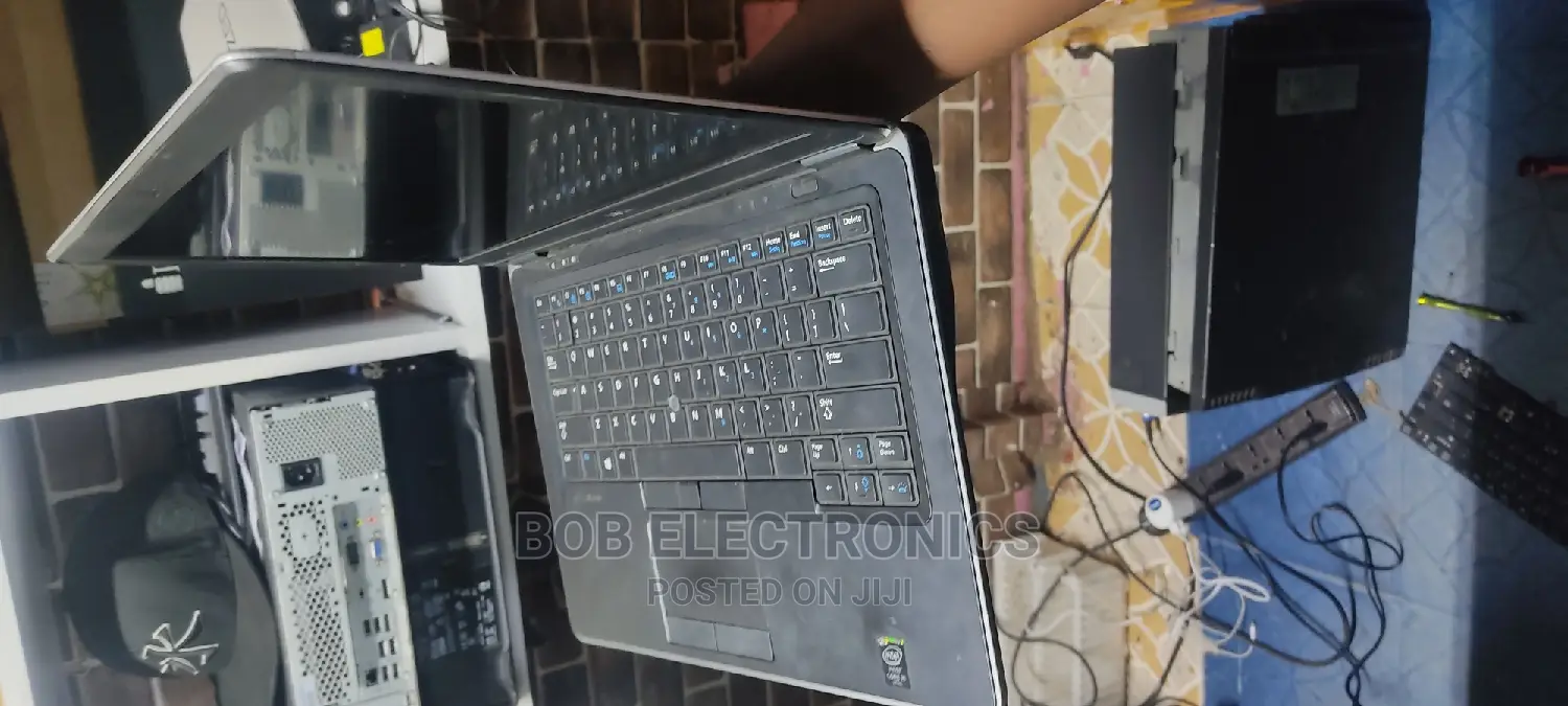 Laptop Dell Latitude E7450 4GB Intel Core I5 500GB
