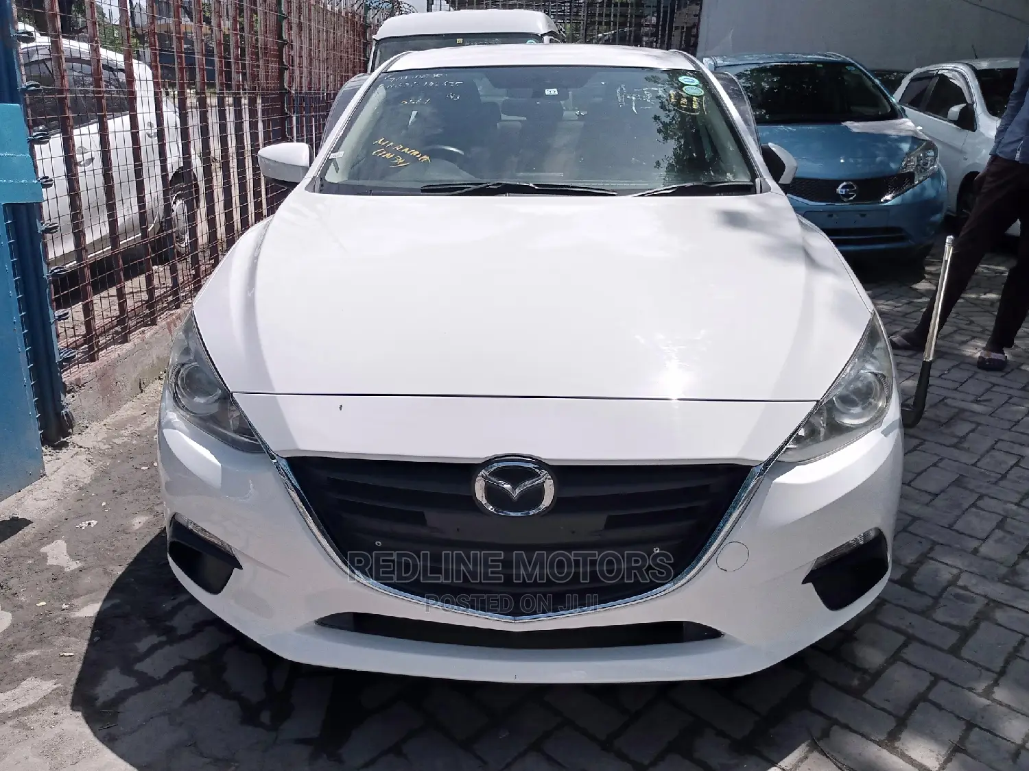 Mazda Axela 2016 Off White