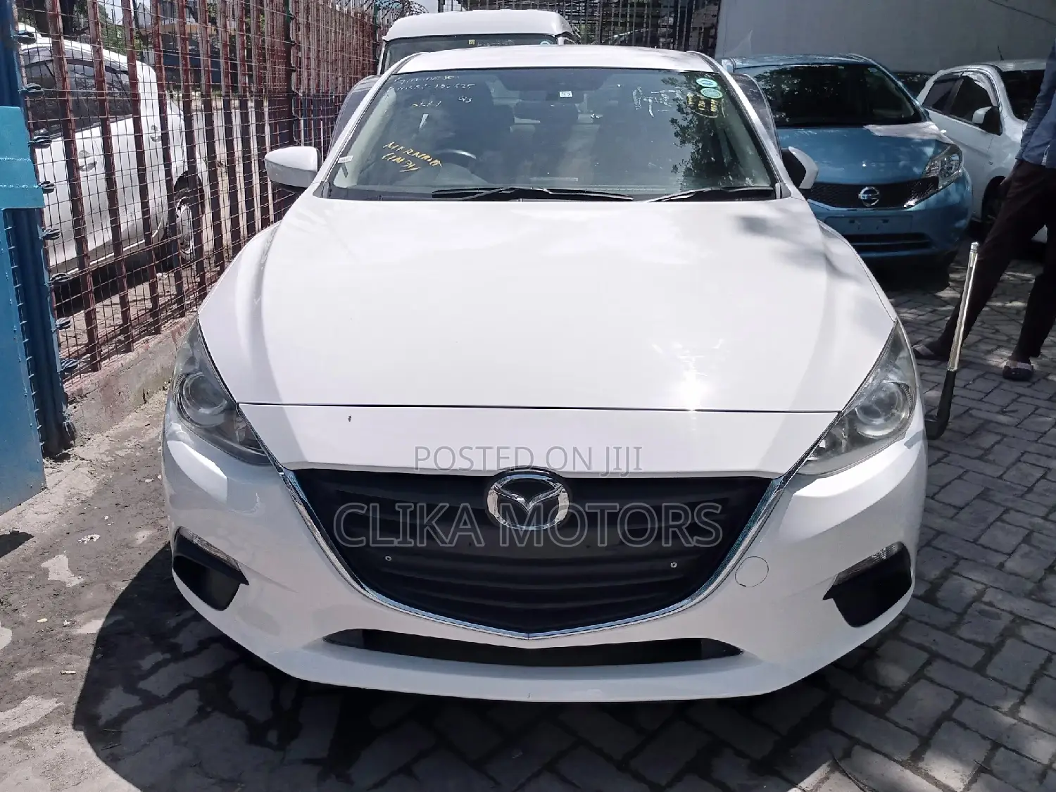 Mazda Axela 2016 Off White