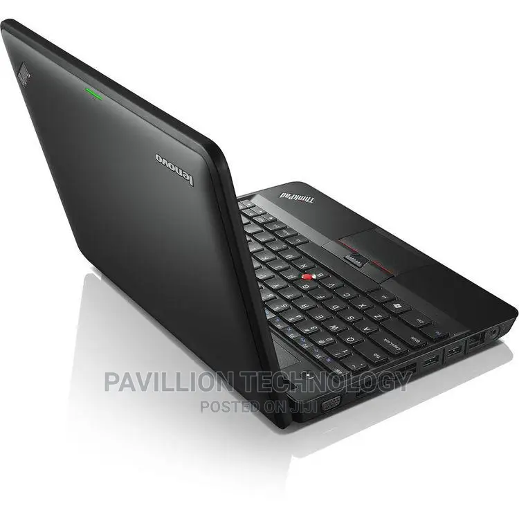 Laptop Lenovo ThinkPad X131e 4GB Intel Celeron HDD 320GB