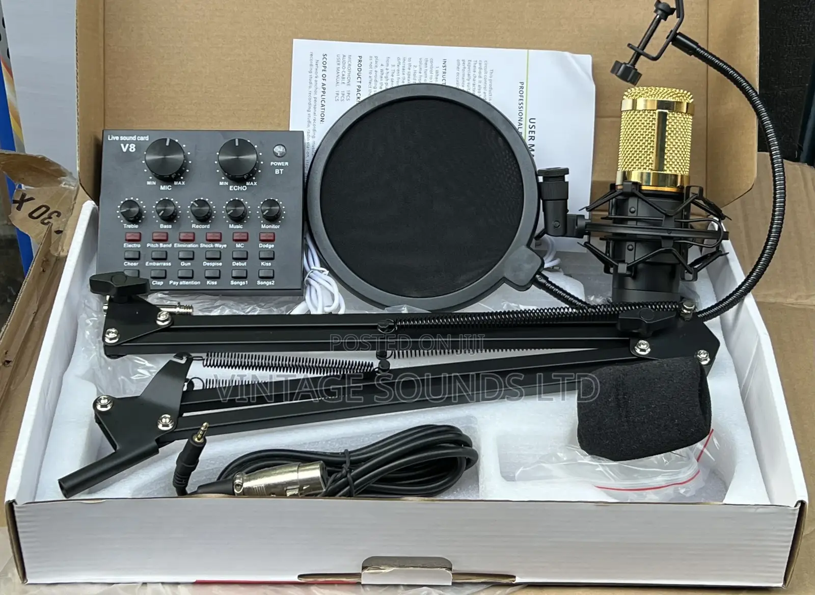 V8 Studio Podcast and Live-Streaming Set