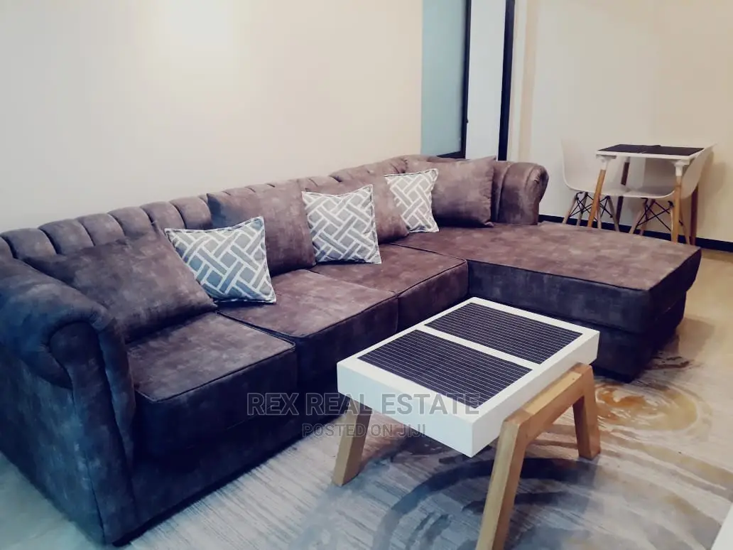 Lavish 2bedroom Fully Furnished Apartment Near Yaya Centre