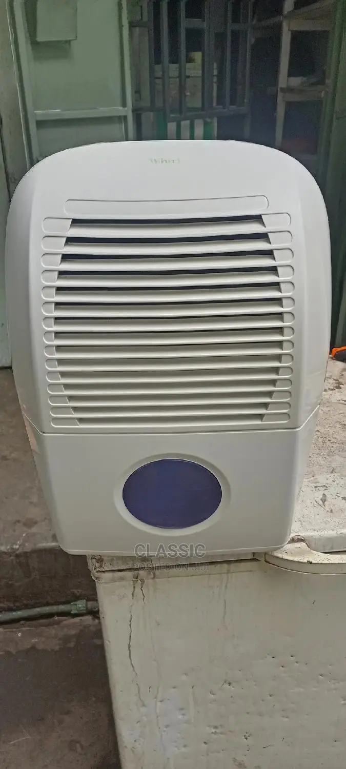 Ex Uk Dehumidifiers- Whirlpool 20ltrs