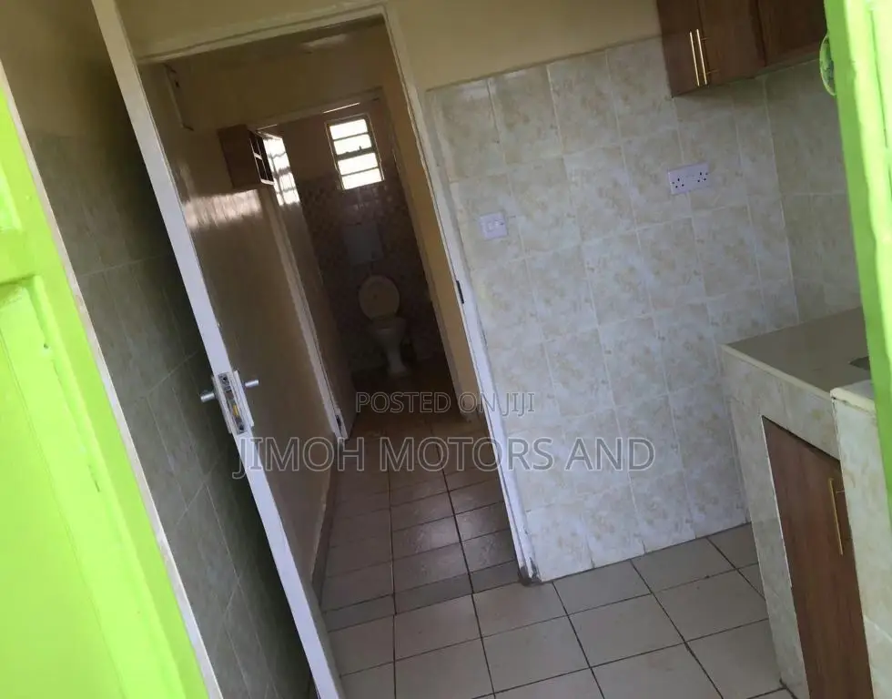 10bdrm House in Wangige, Parklands/Highridge for Sale