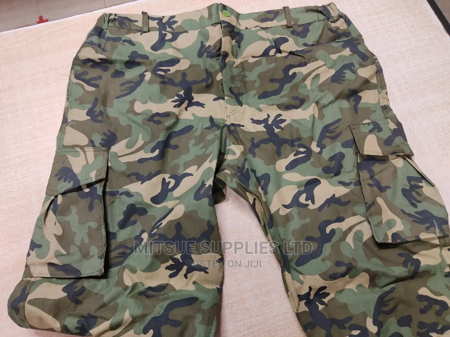 Tug of War Shorts ( 36,37,38)