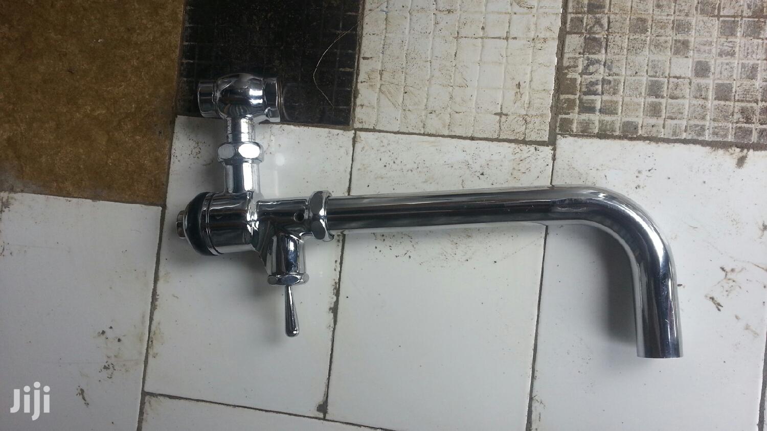 Toile & Urinals Flashvalve